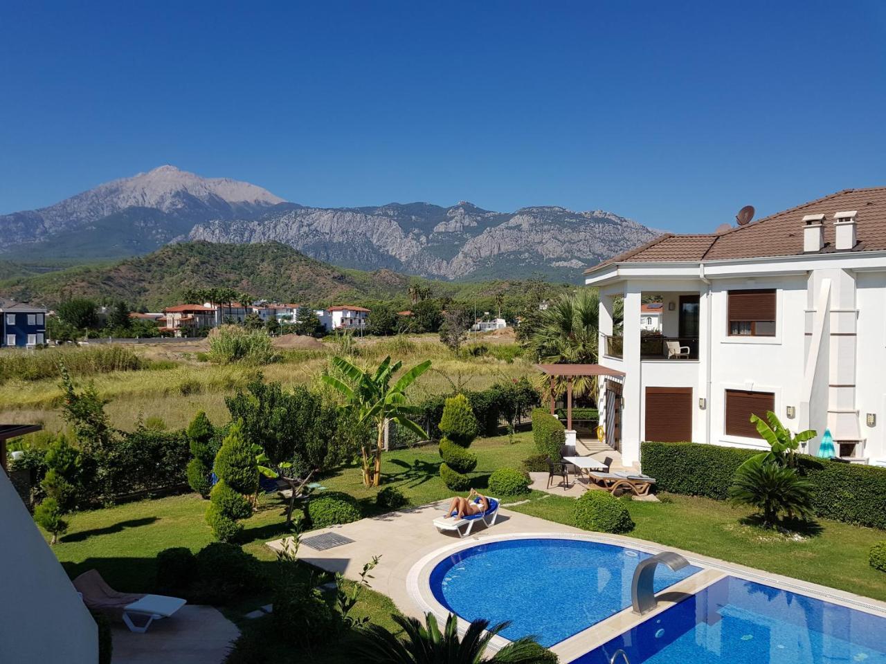 Cristal Villalar Kemer Buitenkant foto