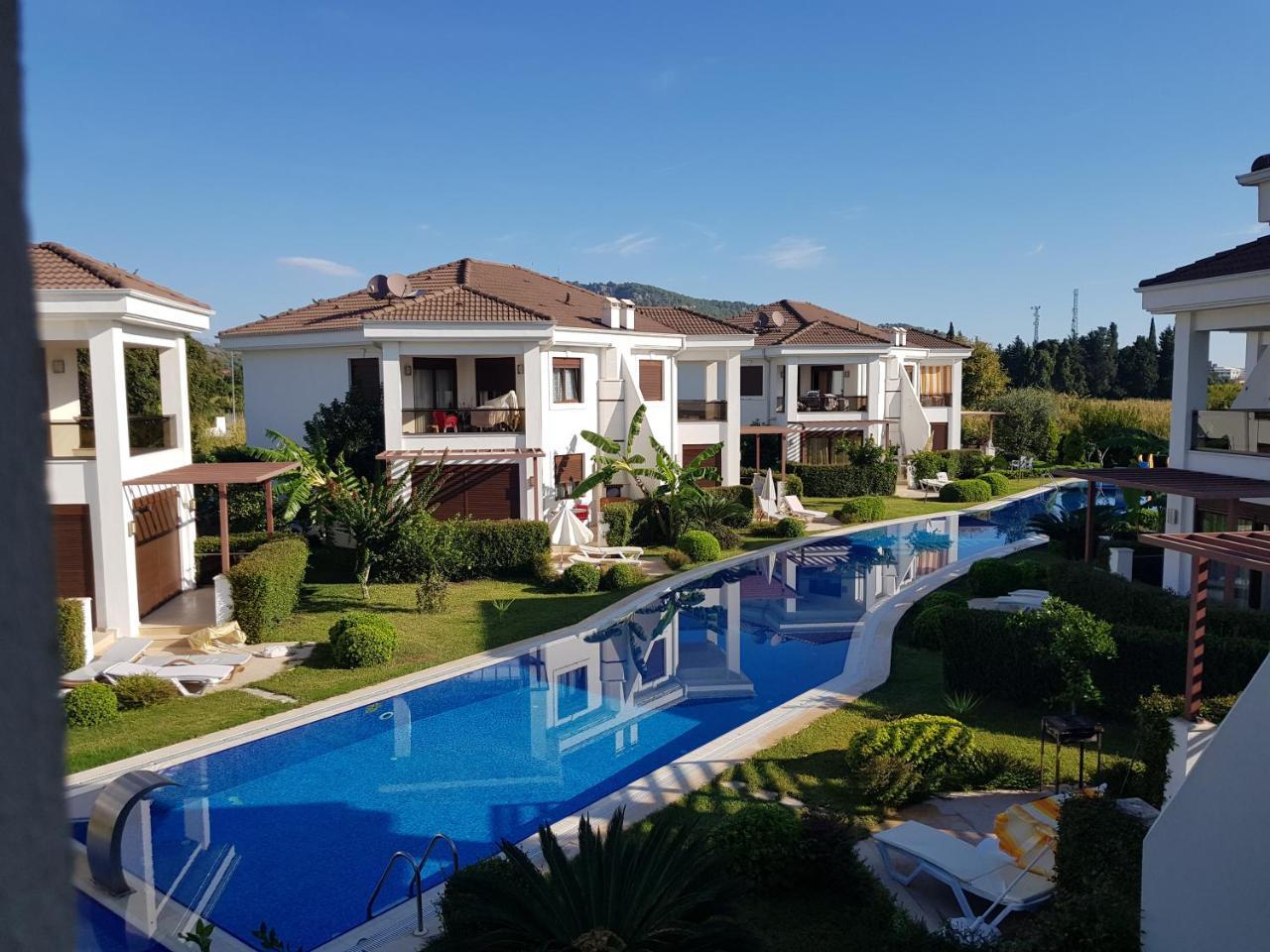 Cristal Villalar Kemer Buitenkant foto